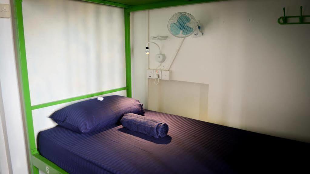 Explore Hostels Negombo Kochchikade Exteriér fotografie