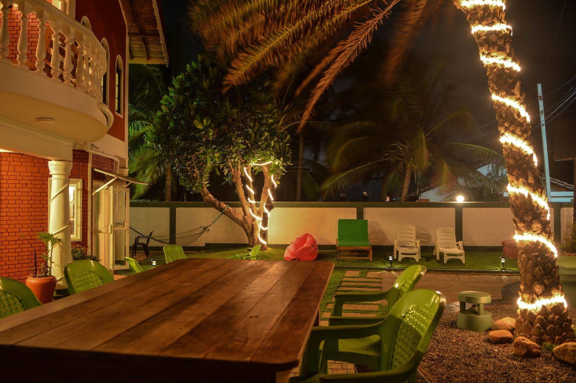 Explore Hostels Negombo Kochchikade Exteriér fotografie