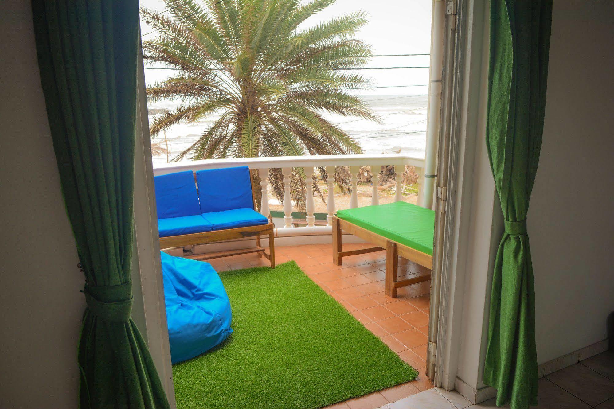 Explore Hostels Negombo Kochchikade Exteriér fotografie