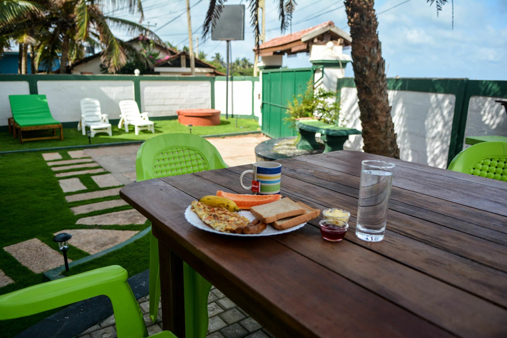 Explore Hostels Negombo Kochchikade Exteriér fotografie